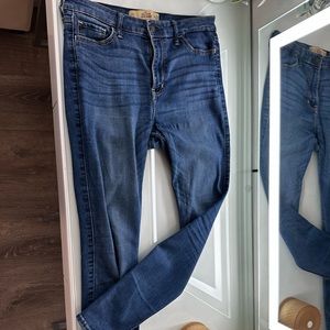 Hollister Dark Skinny Jeans